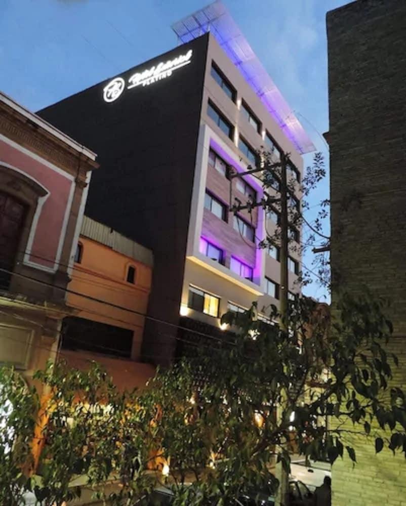 Hotel Senorial Platino León Exteriör bild
