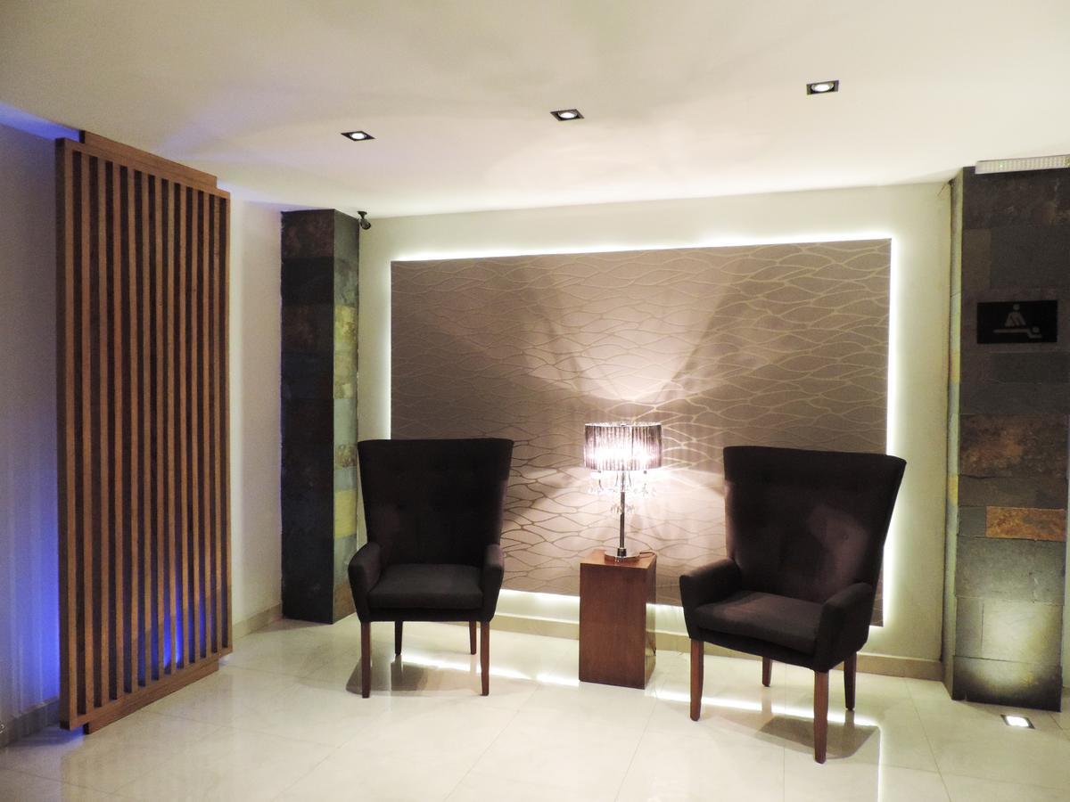 Hotel Senorial Platino León Exteriör bild